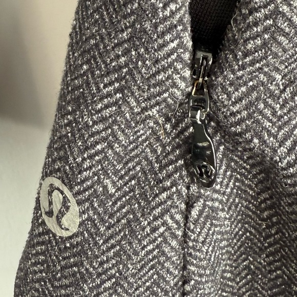 Lululemon Runderful Long Sleeve Heathered Herringbone Heathered Black Black 2 - Picture 14 of 16